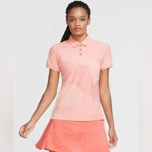 Nike Women’s Golf Geometric pattern size Small